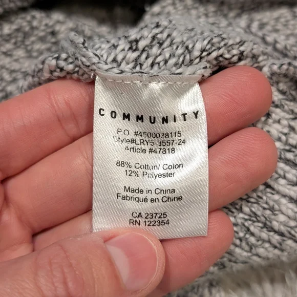 Aritzia Community Iconic Cape Knit Cardigan - Picture 9 of 9